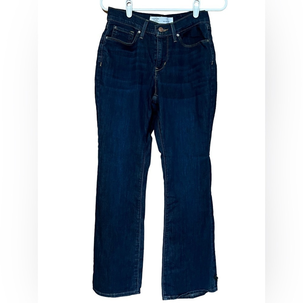 Levi Mid-rise Bootcut Curvy Jeans size 27-30
